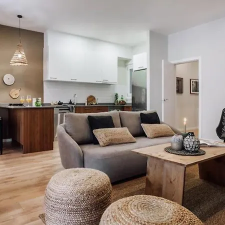 Luiza - 3 Bedroom In Eixample Dreta Апартаменты *